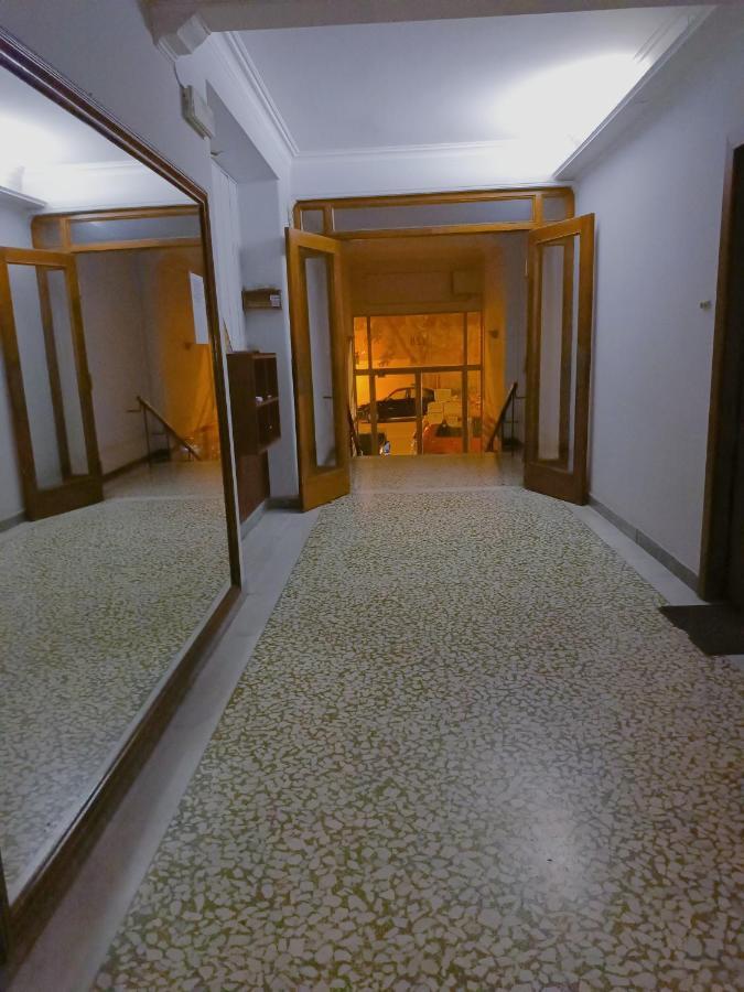 Sweet Home In Атина Екстериор снимка